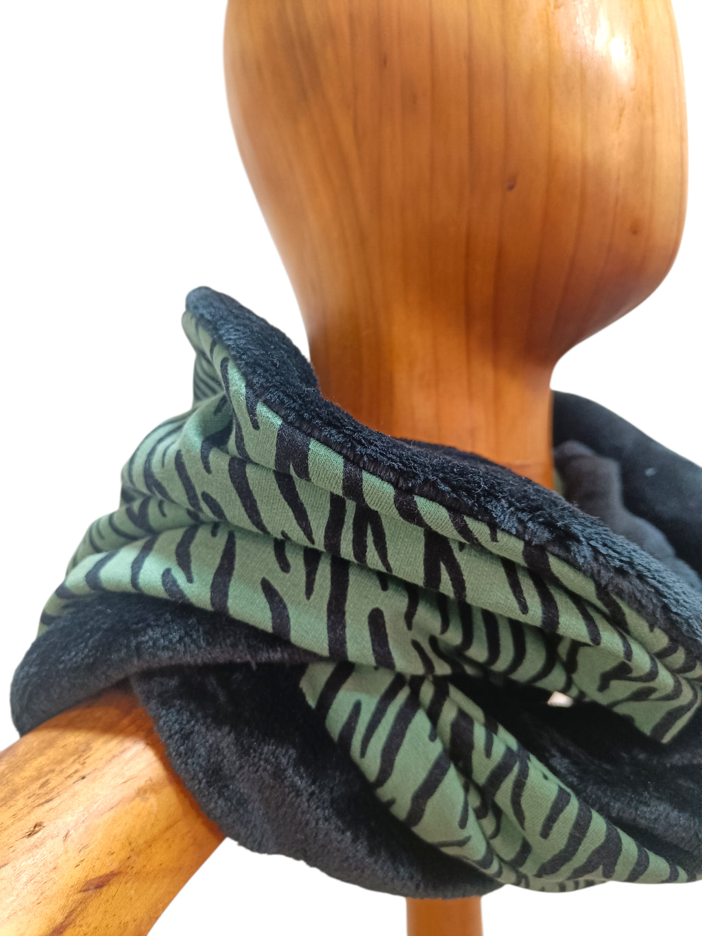 [Variant: Animal Verde - Negro]