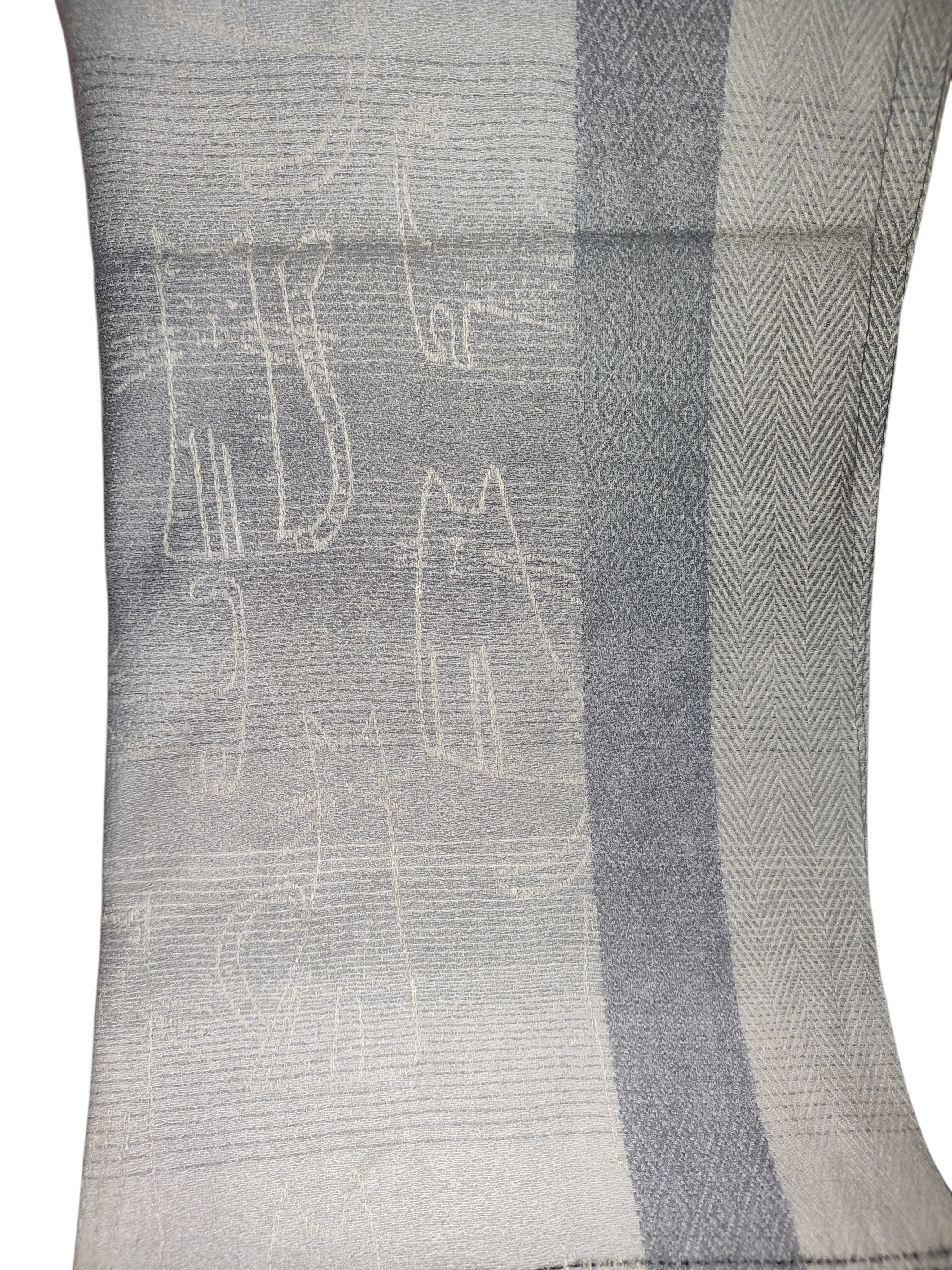 [Variant: HW4908101]